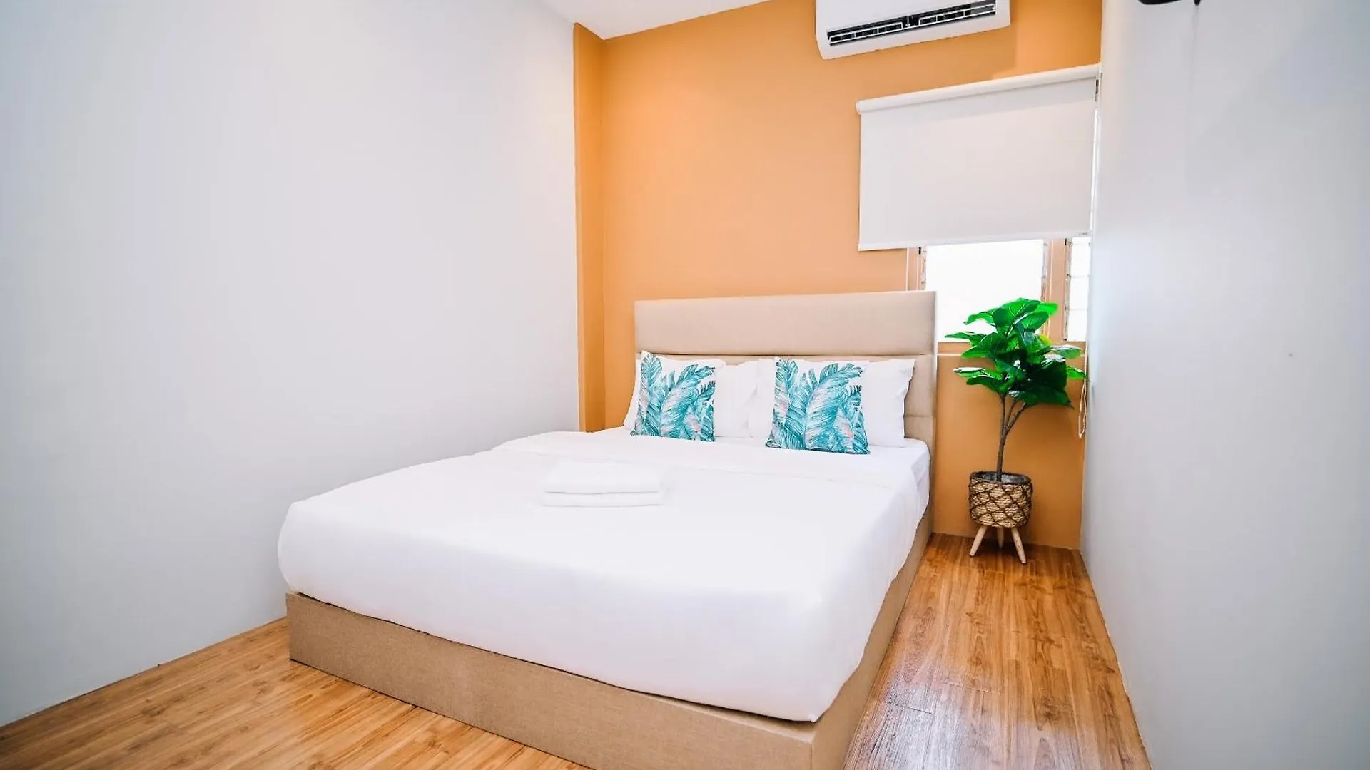 Swing & Pillows - Lebuh Victoria, Penang contacts