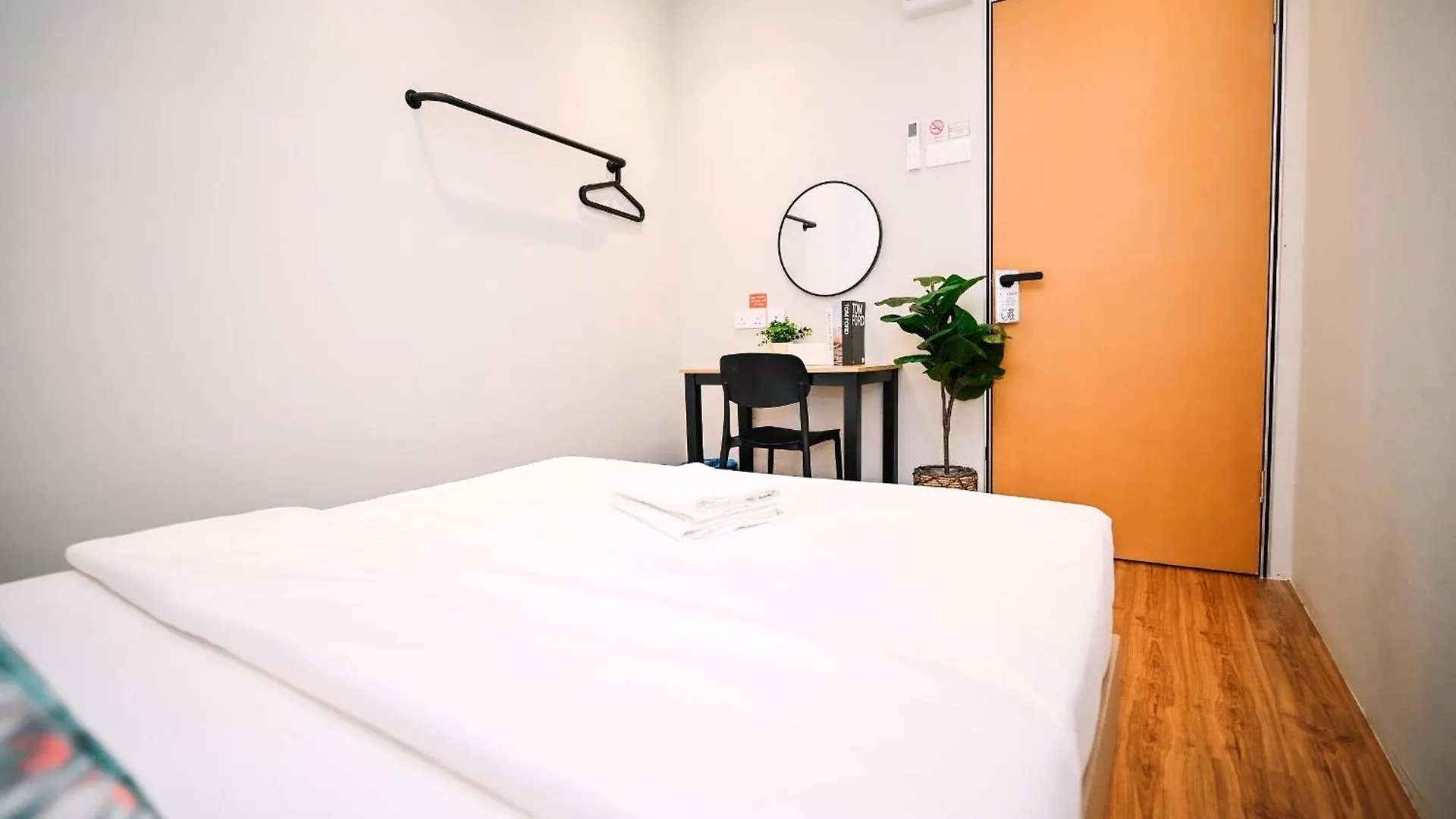 Hotel Swing & Pillows - Lebuh Victoria, Penang George Town