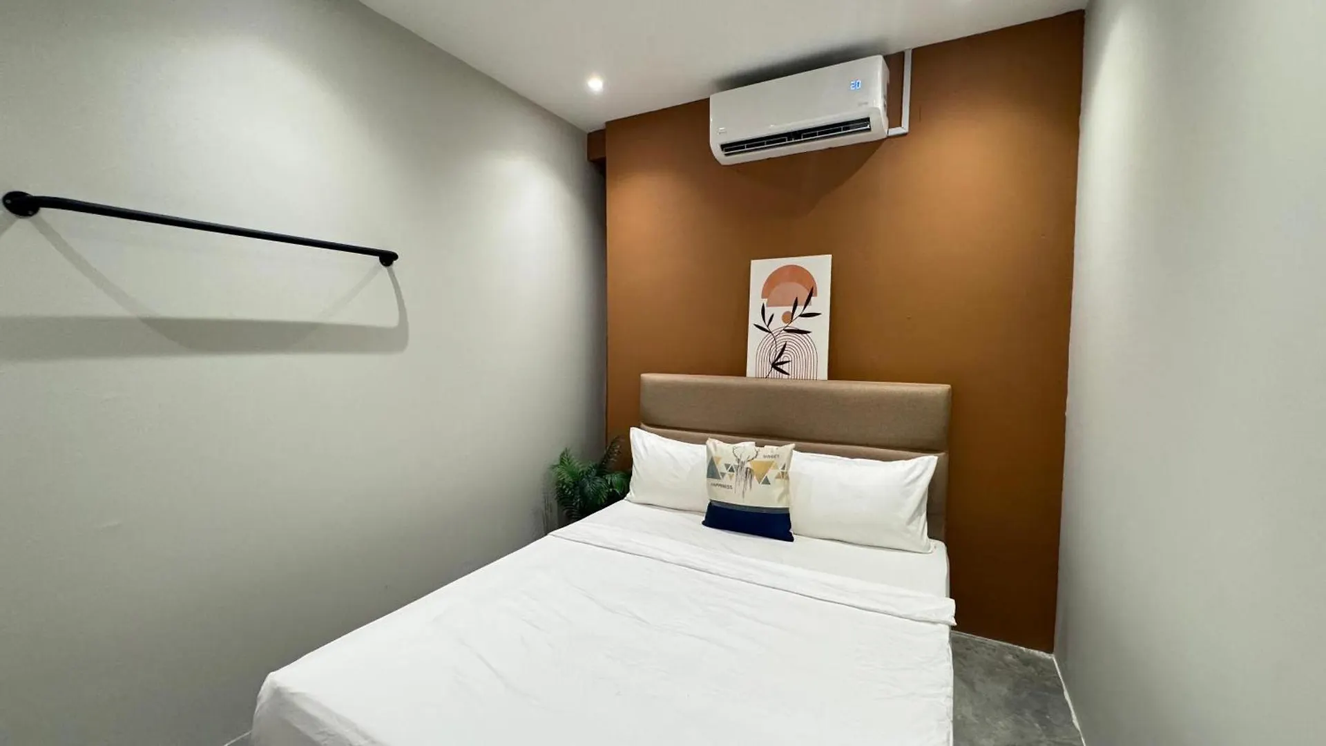 Swing & Pillows - Lebuh Victoria, Penang George Town Malaysia